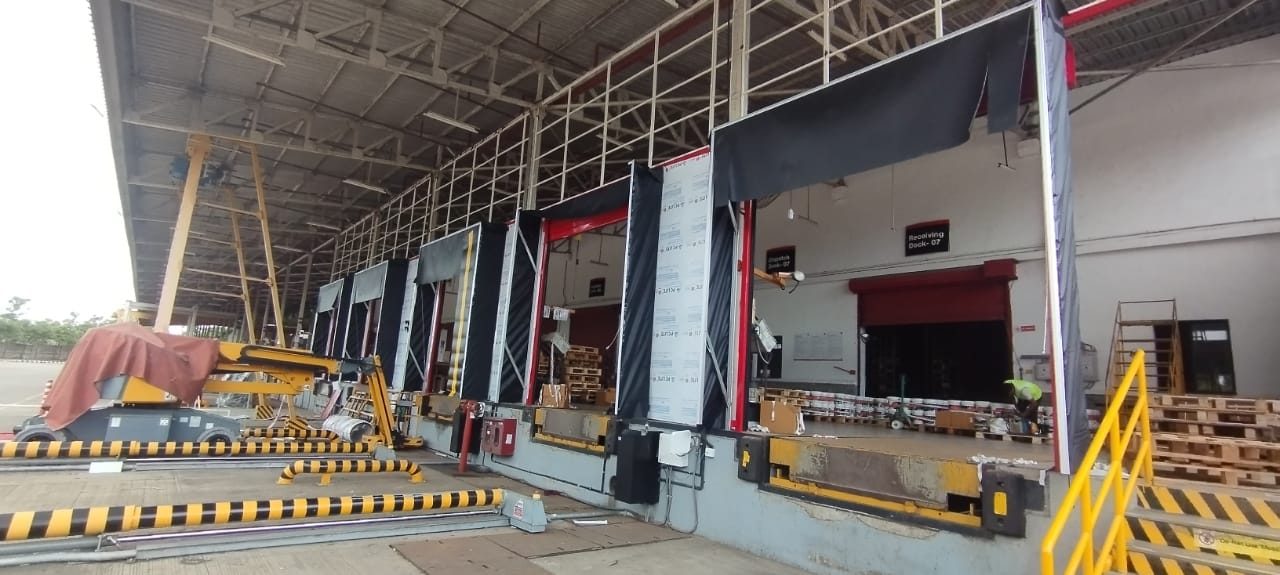 Dock Levelers & Scissor Lifts · 01 — Smart India Enterprises, Mumbai